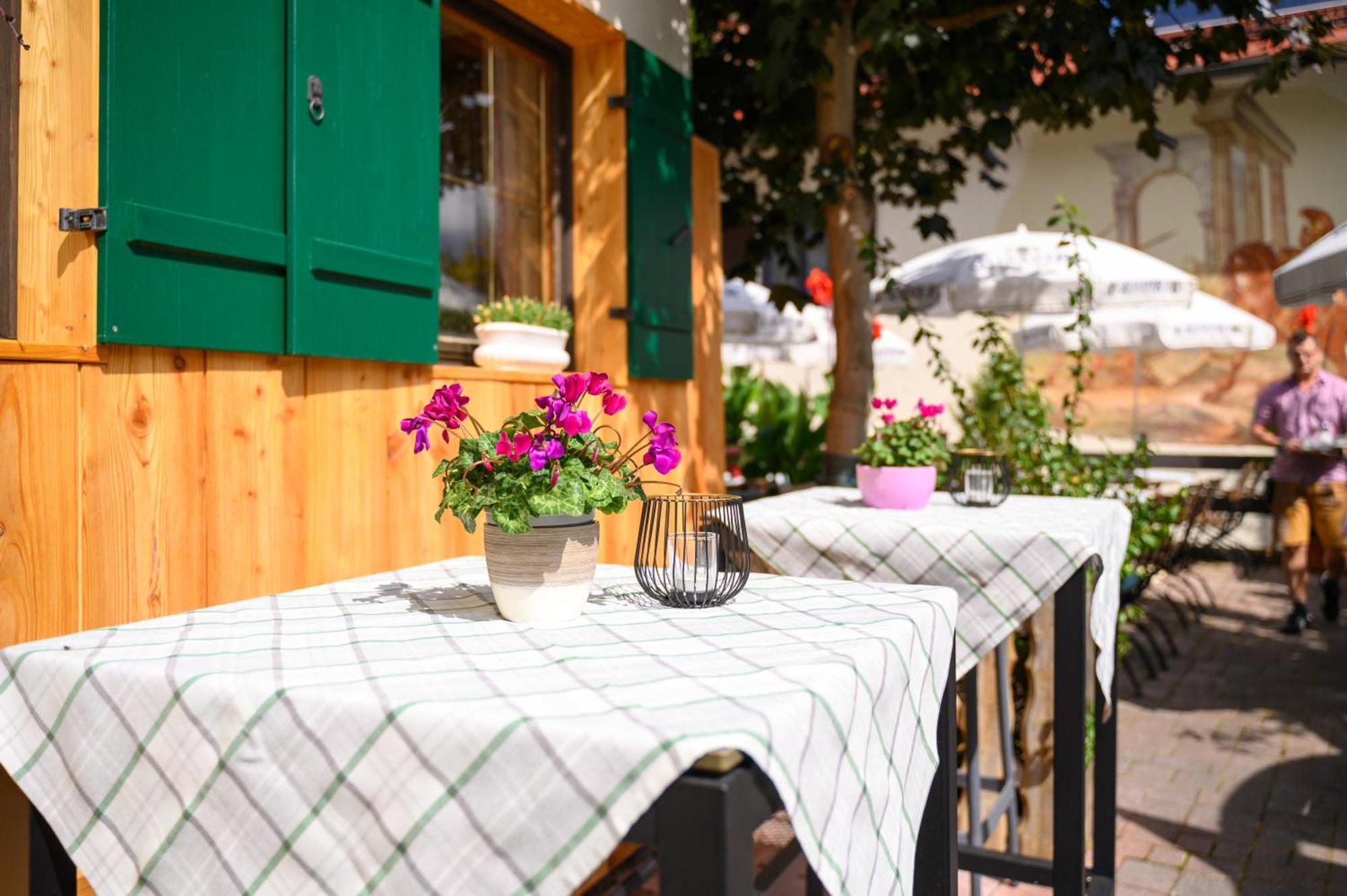 Hotel Restaurant Fruehlingsgarten Фюссен Экстерьер фото
