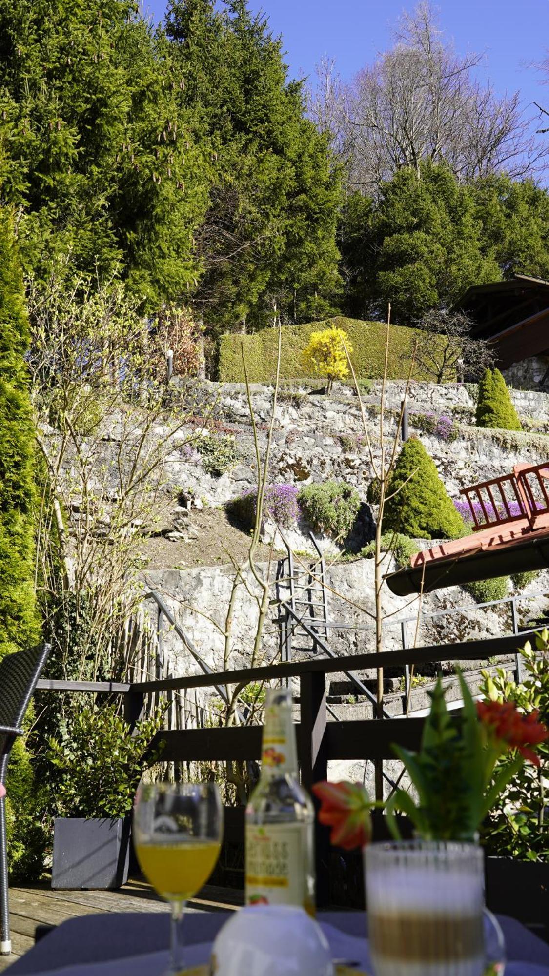 Hotel Restaurant Fruehlingsgarten Фюссен Экстерьер фото